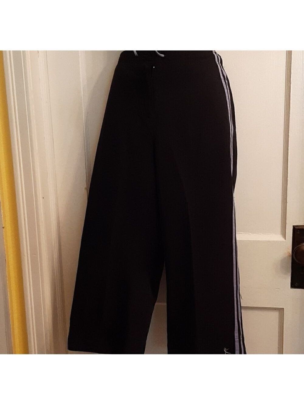 Danskin Now  women running Capri Size M 8-10